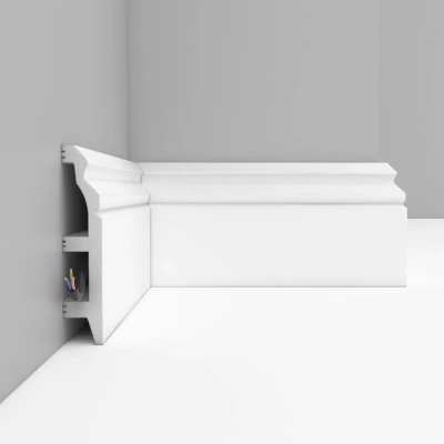 Плинтус напольный Decomaster D232 (100*22*2000 мм)
