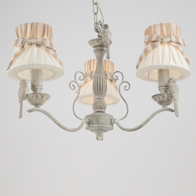 Подвесная люстра Maytoni Bird ARM013-03-W