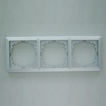 Рамка на 3 поста Imex 10064L 10064L-S340